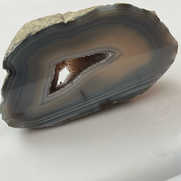 Natural Banded Agate Geode Slice - Picture 2 of 15